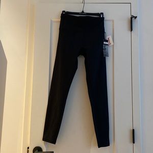 Black leggings from Zobha